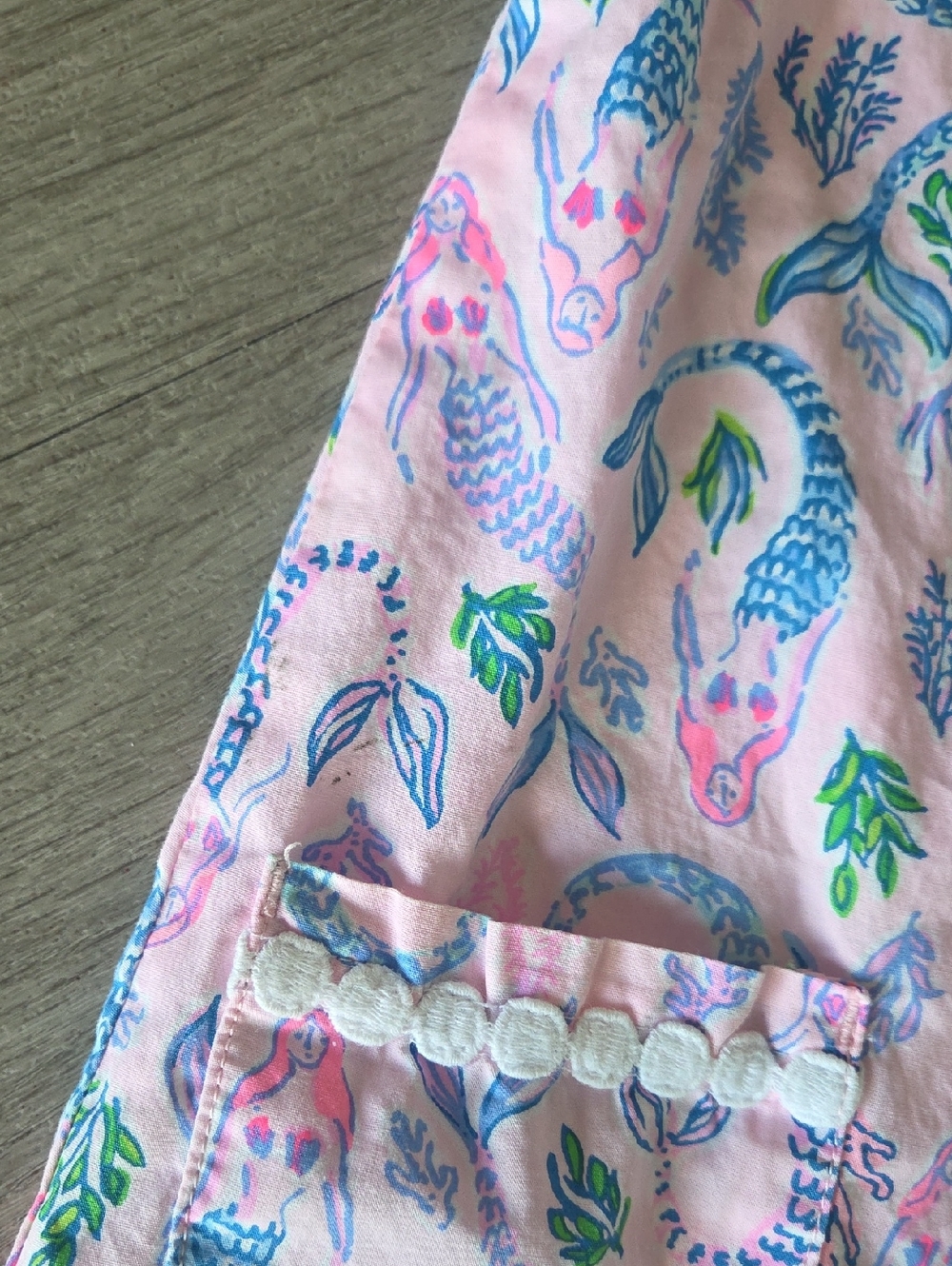 Little Lilly Pulitzer. Size 4. Mermaid Print. Shift Dress. ๐ง๐ปโโ๏ธ - Picture 7 of 13